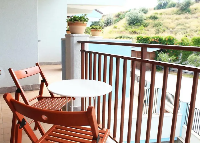 I Minnulareddi 게스트하우스 지아르디니낙소스